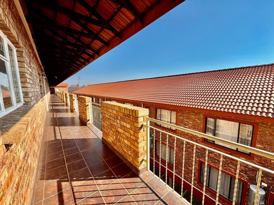 1 Bedroom Property for Sale in Die Bult North West